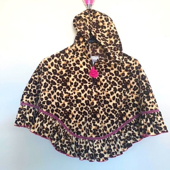 Cute leopard cape with hood 4-6X. - Picture 1 of 7